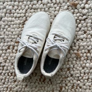 Allbirds women’s wool runners (natural white)